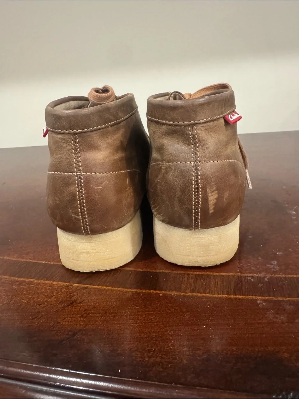 Clarks Stinson Men’s Hi chukka boot in beeswax brown leather Size 12